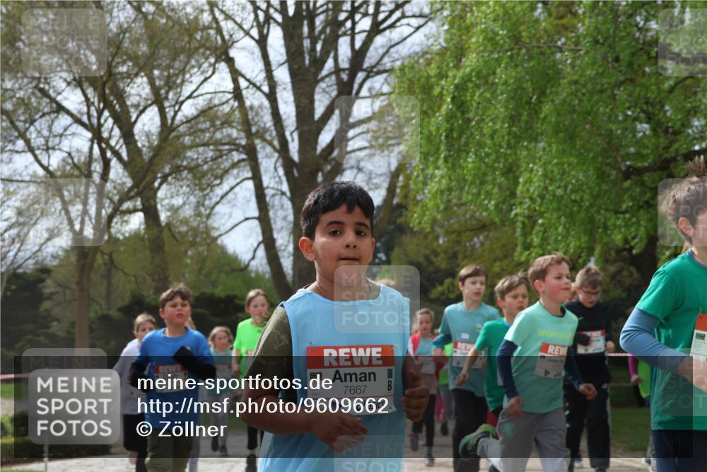 25.04.2026 - Das Zehntel Zöllner http://msf.ph/oto/9609662 25.04.2026 09:44:41 Laufen 7667 meine-sportfotos.de
