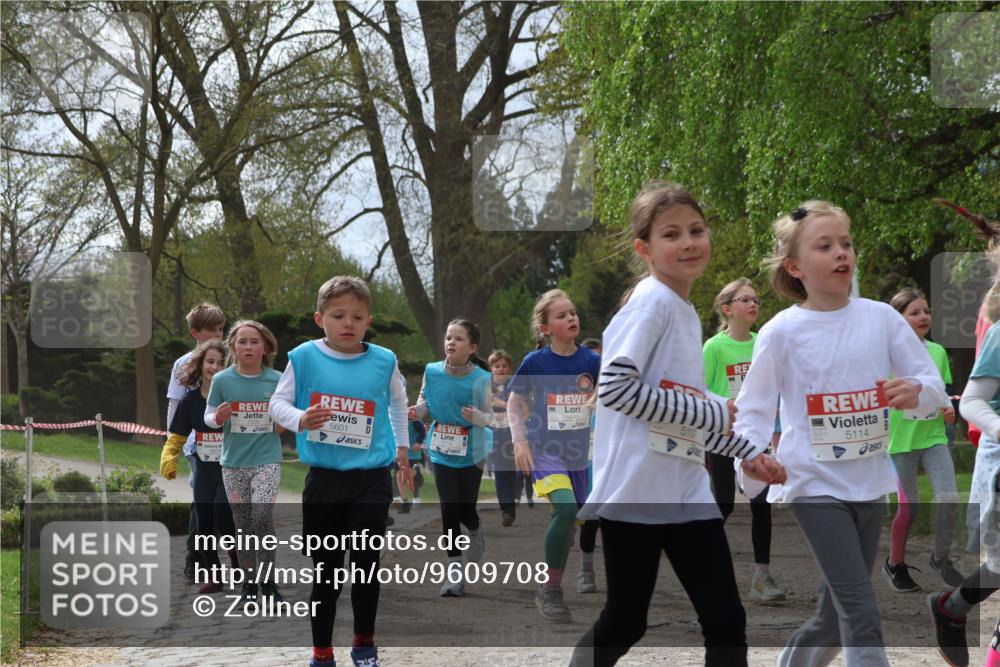 25.04.2026 - Das Zehntel Zöllner http://msf.ph/oto/9609708 25.04.2026 09:44:44 Laufen 5601, 5114 meine-sportfotos.de