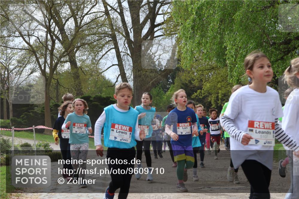 25.04.2026 - Das Zehntel Zöllner http://msf.ph/oto/9609710 25.04.2026 09:44:45 Laufen 5601, 5341, 5107 meine-sportfotos.de