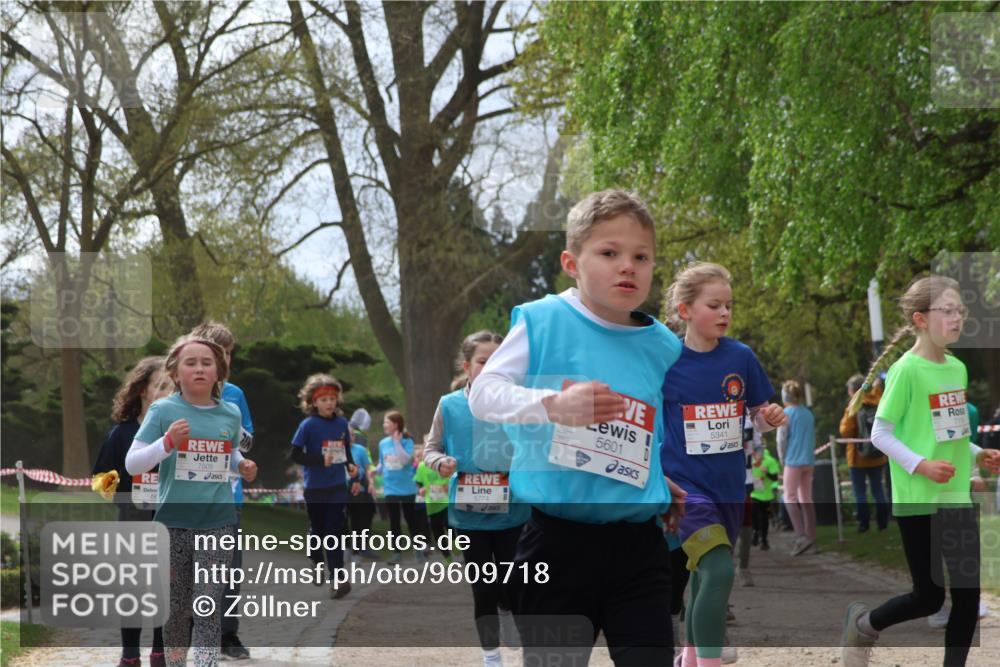 25.04.2026 - Das Zehntel Zöllner http://msf.ph/oto/9609718 25.04.2026 09:44:45 Laufen 7505, 5601, 5341 meine-sportfotos.de