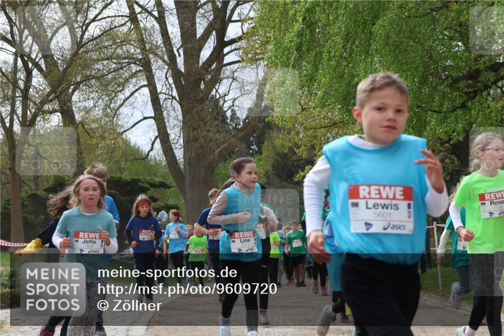 25.04.2026 - Das Zehntel Zöllner http://msf.ph/oto/9609720 25.04.2026 09:44:45 Laufen 7505, 5774, 5601, 7119, 5 meine-sportfotos.de