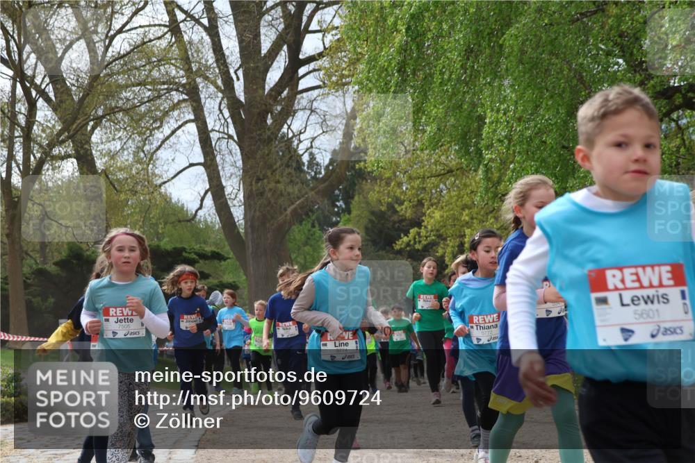 25.04.2026 - Das Zehntel Zöllner http://msf.ph/oto/9609724 25.04.2026 09:44:45 Laufen 7505, 5774, 5772, 5601 meine-sportfotos.de