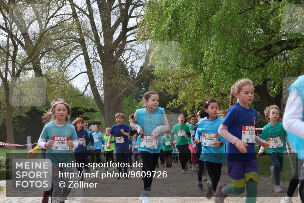 25.04.2026 - Das Zehntel Zöllner http://msf.ph/oto/9609726 25.04.2026 09:44:46 Laufen 7505, 5774, 5772, 5341 meine-sportfotos.de