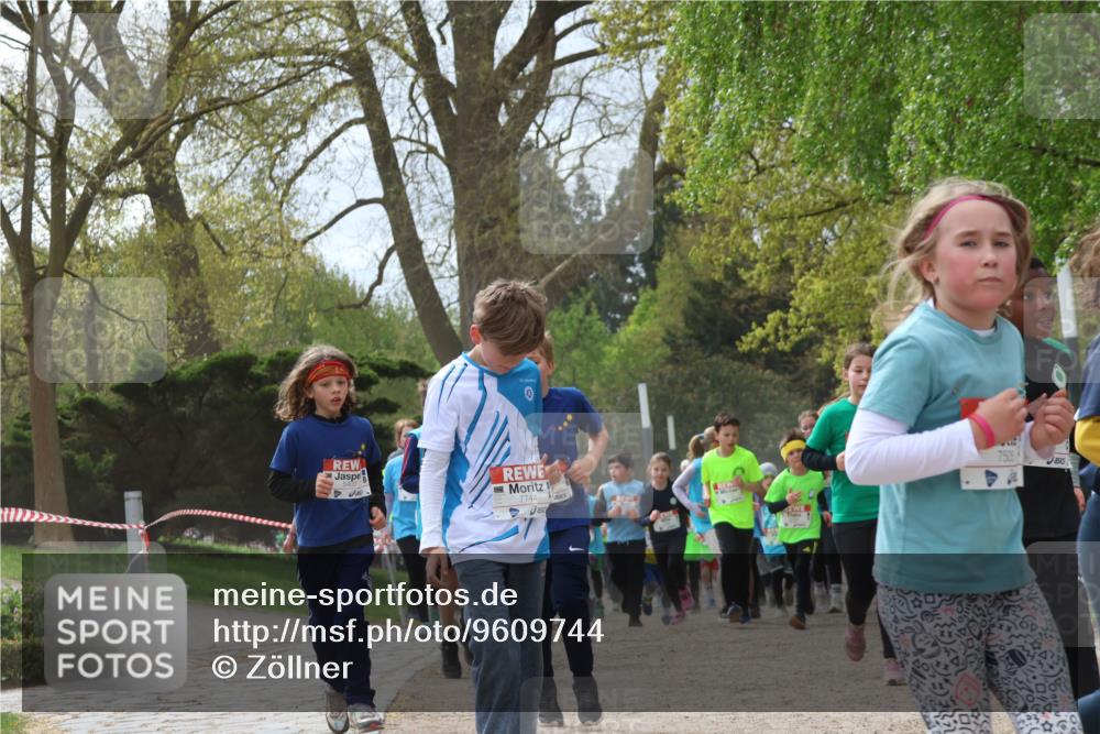 25.04.2026 - Das Zehntel Zöllner http://msf.ph/oto/9609744 25.04.2026 09:44:47 Laufen 7744, 7506 meine-sportfotos.de