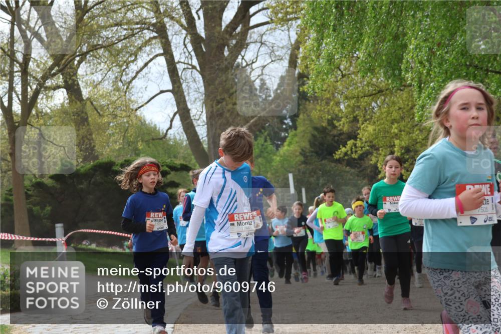 25.04.2026 - Das Zehntel Zöllner http://msf.ph/oto/9609746 25.04.2026 09:44:47 Laufen 7744, 7505 meine-sportfotos.de