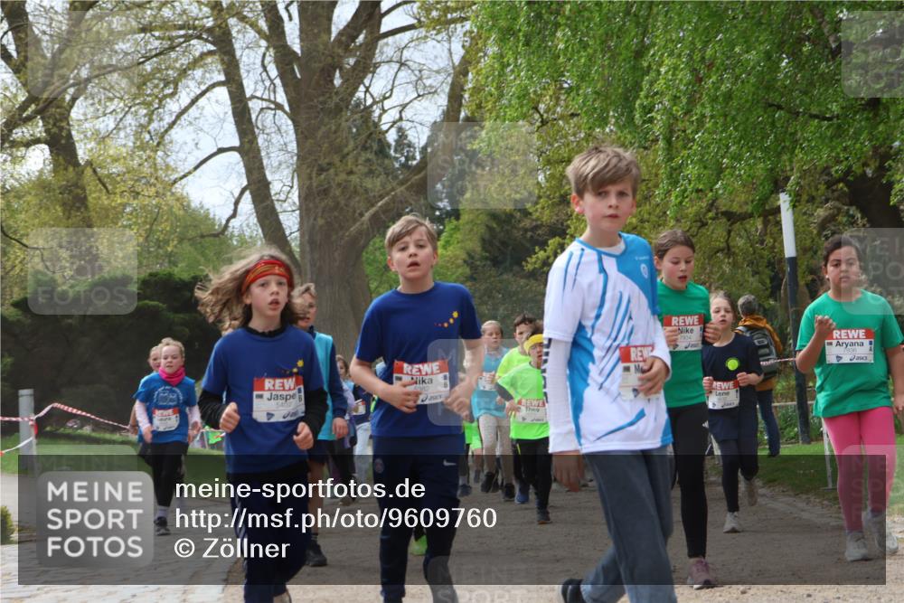 25.04.2026 - Das Zehntel Zöllner http://msf.ph/oto/9609760 25.04.2026 09:44:48 Laufen 5407, 5382, 7934 meine-sportfotos.de