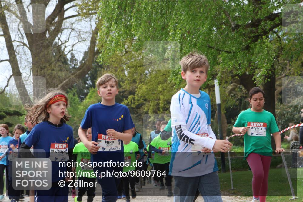 25.04.2026 - Das Zehntel Zöllner http://msf.ph/oto/9609764 25.04.2026 09:44:49 Laufen 5407, 5382, 7936 meine-sportfotos.de