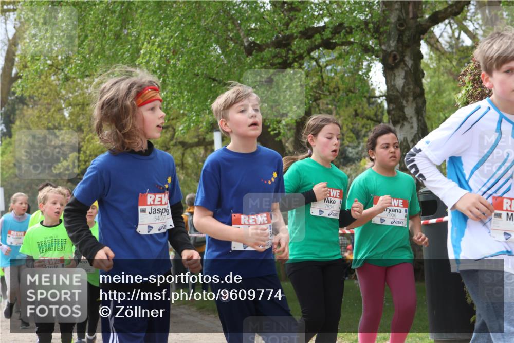 25.04.2026 - Das Zehntel Zöllner http://msf.ph/oto/9609774 25.04.2026 09:44:50 Laufen 7027, 5407, 7934, 7936 meine-sportfotos.de
