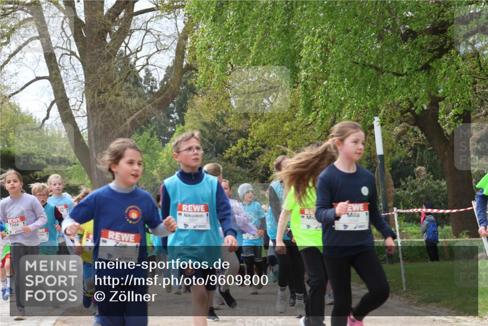 25.04.2026 - Das Zehntel Zöllner http://msf.ph/oto/9609800 25.04.2026 09:44:51 Laufen 5354, 5681, 5666 meine-sportfotos.de