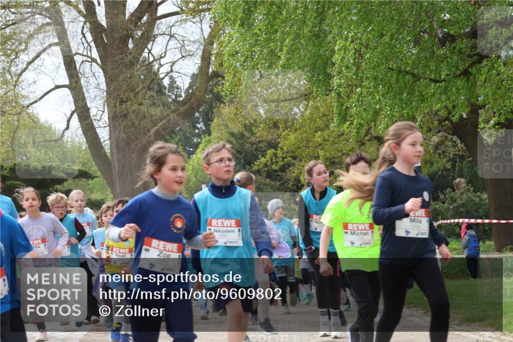 25.04.2026 - Das Zehntel Zöllner http://msf.ph/oto/9609802 25.04.2026 09:44:51 Laufen 5354, 5681 meine-sportfotos.de