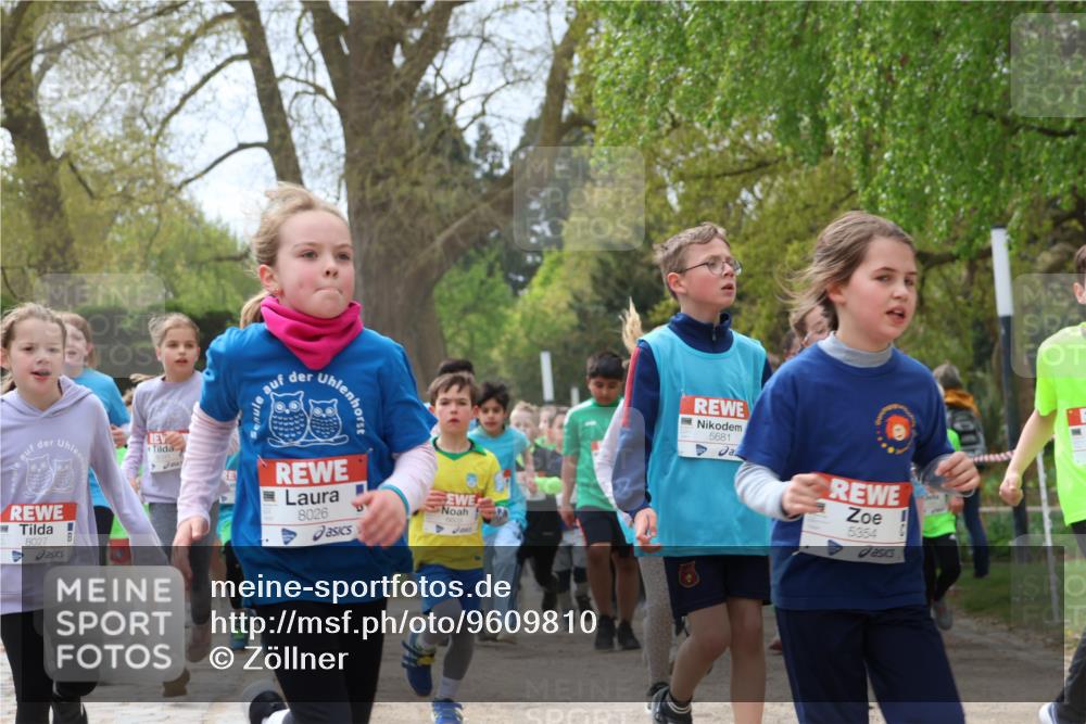 25.04.2026 - Das Zehntel Zöllner http://msf.ph/oto/9609810 25.04.2026 09:44:52 Laufen 8027, 8026, 5681, 5, 5354 meine-sportfotos.de