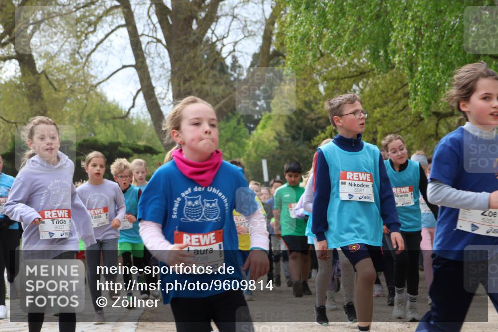 25.04.2026 - Das Zehntel Zöllner http://msf.ph/oto/9609814 25.04.2026 09:44:52 Laufen 8027, 8026, 5681, 5354 meine-sportfotos.de