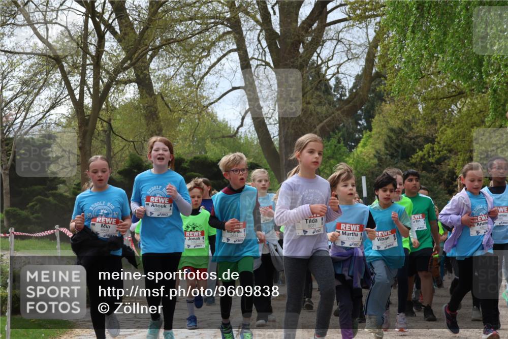 25.04.2026 - Das Zehntel Zöllner http://msf.ph/oto/9609838 25.04.2026 09:44:54 Laufen 20, 10, 6949, 8031, 5644, 7676, 5617 meine-sportfotos.de