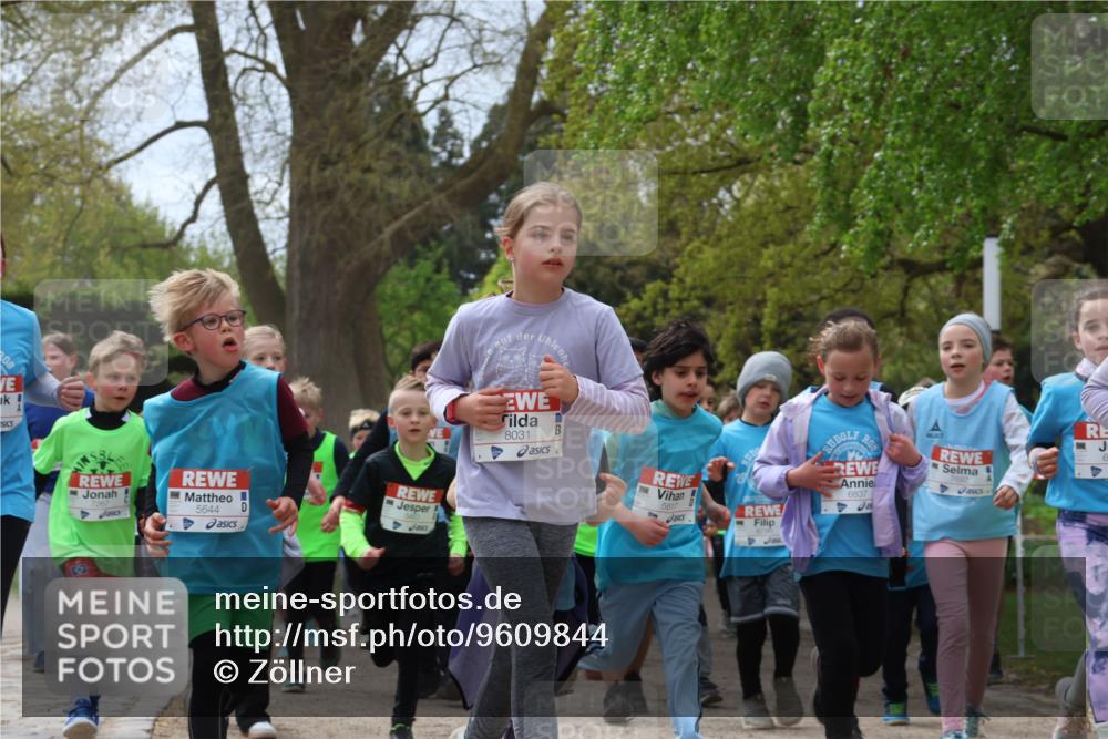 25.04.2026 - Das Zehntel Zöllner http://msf.ph/oto/9609844 25.04.2026 09:44:54 Laufen 5644, 8031, 5617, 6837 meine-sportfotos.de