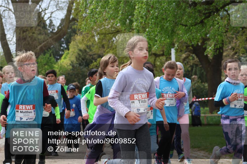 25.04.2026 - Das Zehntel Zöllner http://msf.ph/oto/9609852 25.04.2026 09:44:54 Laufen 5644, 8031, 6837, 6848, 317 meine-sportfotos.de