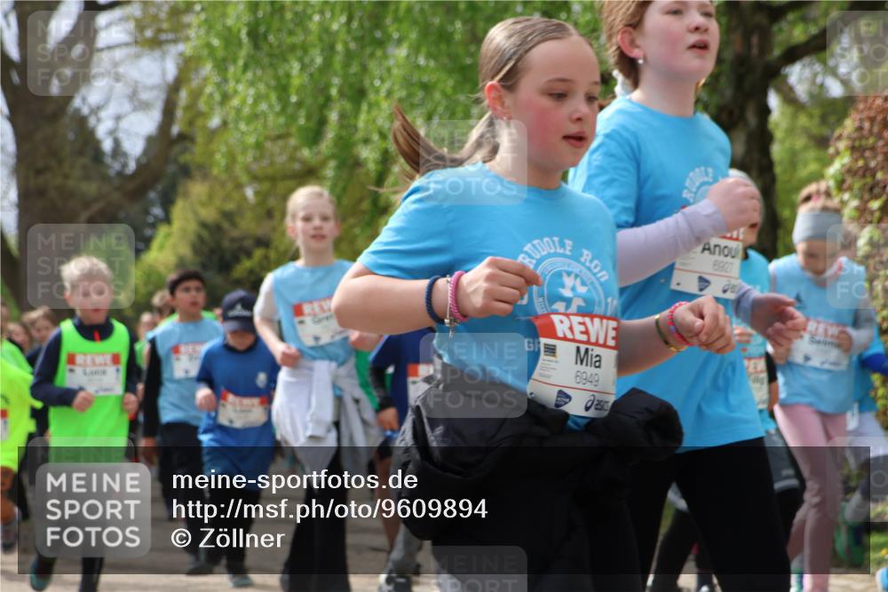 25.04.2026 - Das Zehntel Zöllner http://msf.ph/oto/9609894 25.04.2026 09:44:57 Laufen 6921, 6949 meine-sportfotos.de