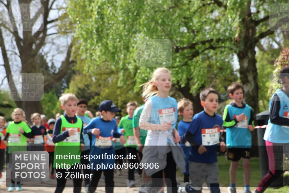 25.04.2026 - Das Zehntel Zöllner http://msf.ph/oto/9609906 25.04.2026 09:44:57 Laufen 14 meine-sportfotos.de