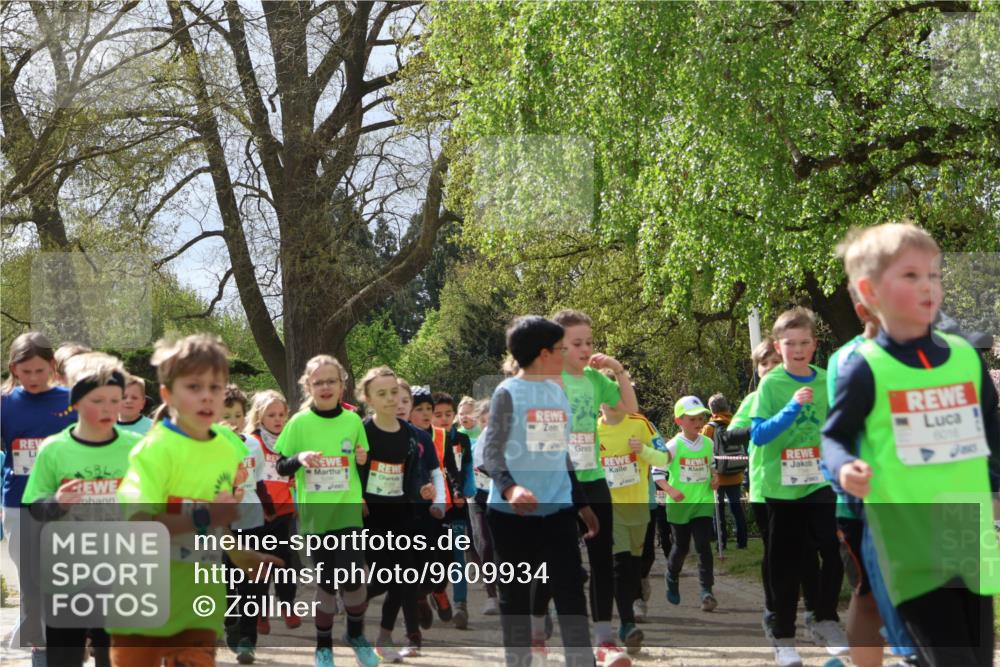 25.04.2026 - Das Zehntel Zöllner http://msf.ph/oto/9609934 25.04.2026 09:44:58 Laufen 7206, 6016 meine-sportfotos.de