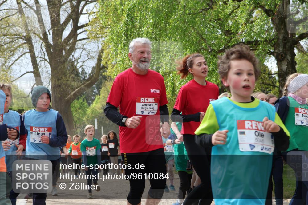 25.04.2026 - Das Zehntel Zöllner http://msf.ph/oto/9610084 25.04.2026 09:45:06 Laufen 766, 5646, 6660 meine-sportfotos.de