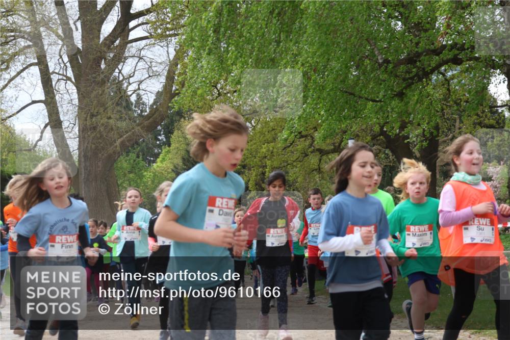 25.04.2026 - Das Zehntel Zöllner http://msf.ph/oto/9610166 25.04.2026 09:45:12 Laufen 7361 meine-sportfotos.de