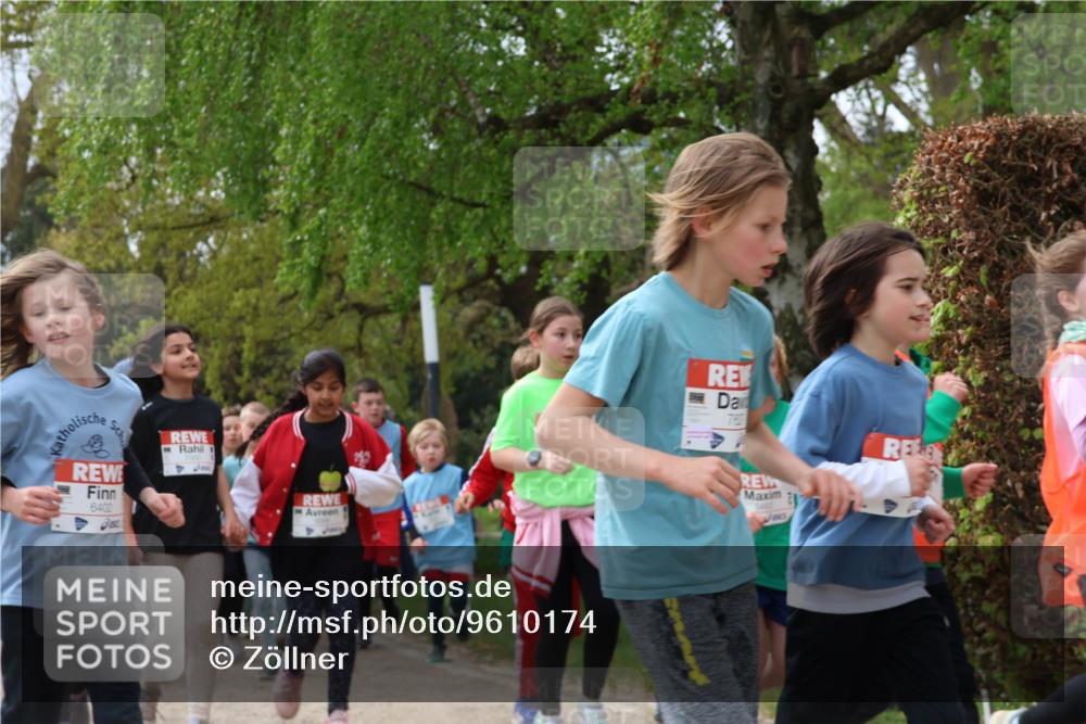 25.04.2026 - Das Zehntel Zöllner http://msf.ph/oto/9610174 25.04.2026 09:45:12 Laufen 6402, 1, 782 meine-sportfotos.de