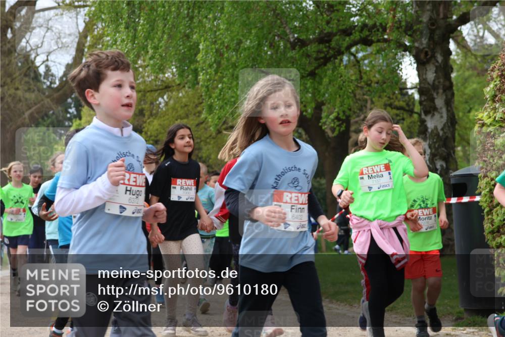 25.04.2026 - Das Zehntel Zöllner http://msf.ph/oto/9610180 25.04.2026 09:45:13 Laufen 6372, 7000, 6402, 7157, 7276 meine-sportfotos.de