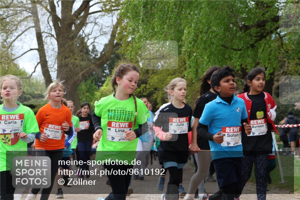 25.04.2026 - Das Zehntel Zöllner http://msf.ph/oto/9610192 25.04.2026 09:45:14 Laufen 7118, 6199, 7124, 6994, 6853, 6995 meine-sportfotos.de