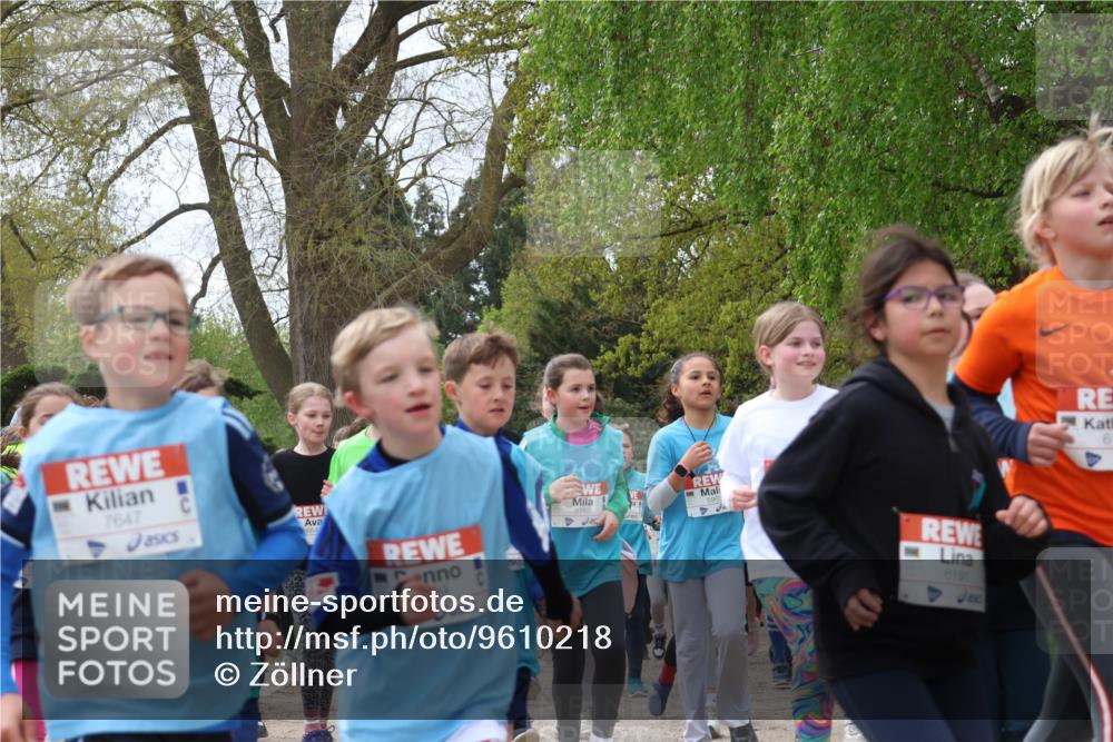 25.04.2026 - Das Zehntel Zöllner http://msf.ph/oto/9610218 25.04.2026 09:45:15 Laufen 7647, 664, 5765, 6963, 6191, 50, 6 meine-sportfotos.de