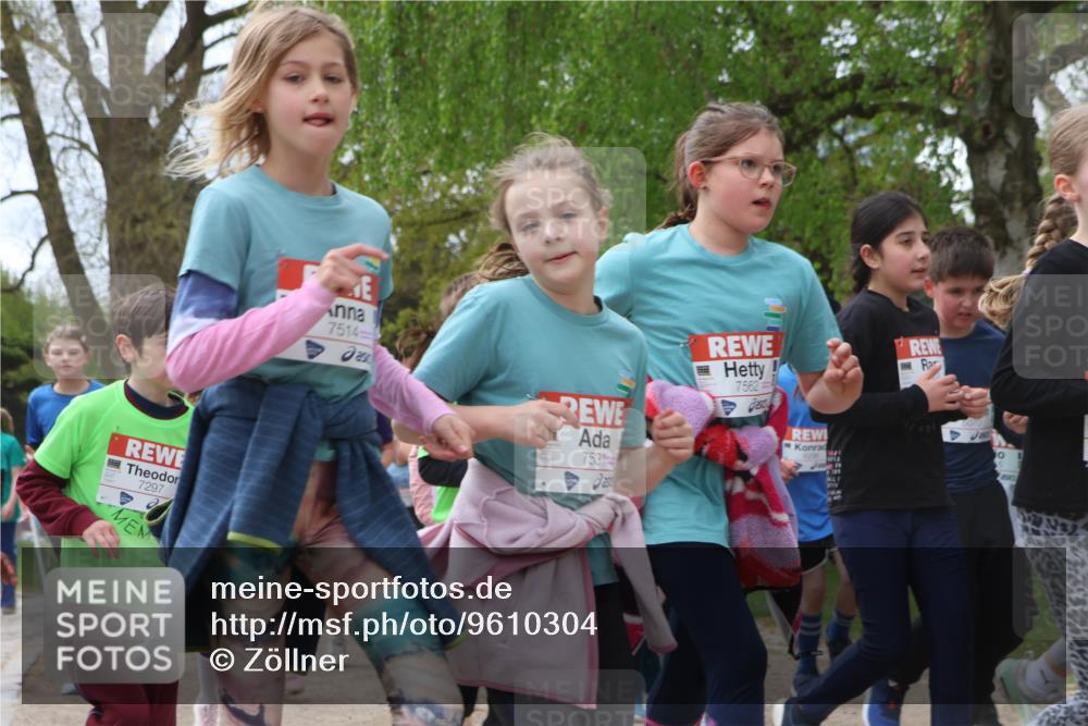 25.04.2026 - Das Zehntel Zöllner http://msf.ph/oto/9610304 25.04.2026 09:45:19 Laufen 7297, 7514, 7531, 7562 meine-sportfotos.de