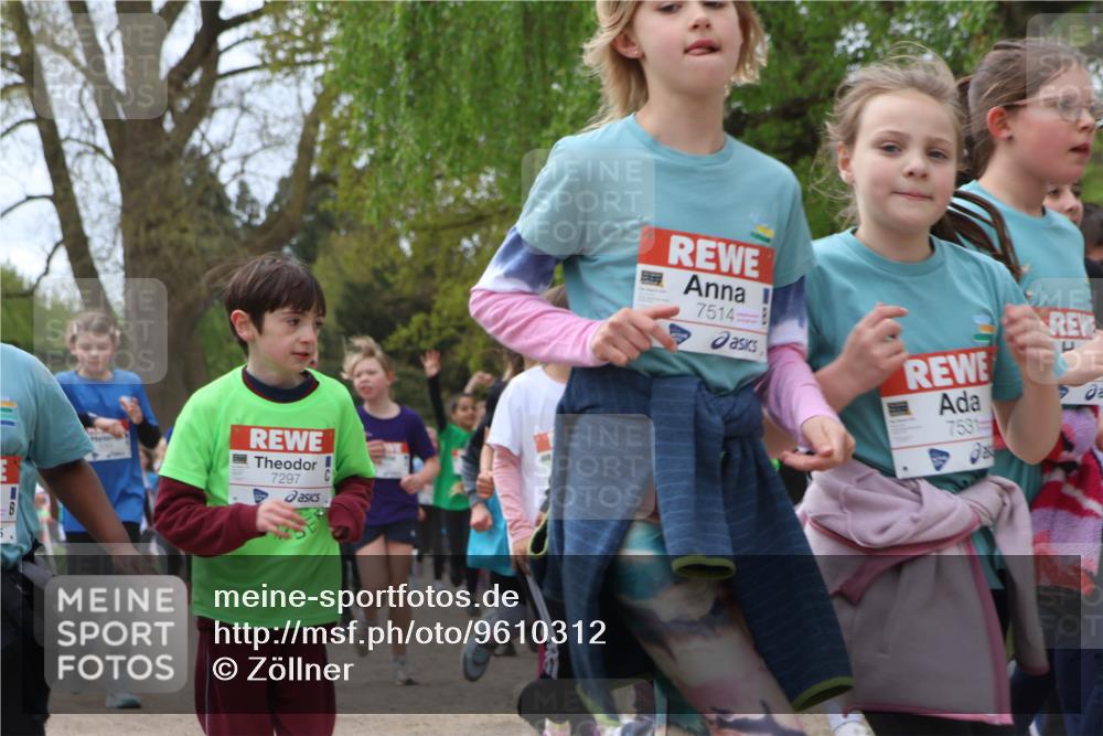 25.04.2026 - Das Zehntel Zöllner http://msf.ph/oto/9610312 25.04.2026 09:45:19 Laufen 7297, 7514, 7531 meine-sportfotos.de