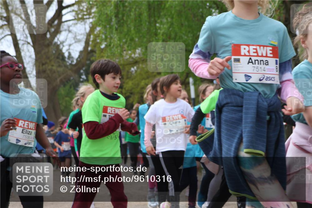 25.04.2026 - Das Zehntel Zöllner http://msf.ph/oto/9610316 25.04.2026 09:45:19 Laufen 7538, 5170, 7514, 15 meine-sportfotos.de