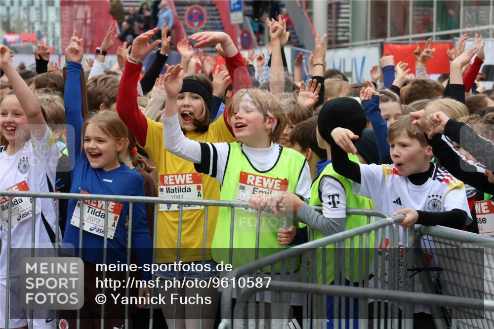 25.04.2026 - Das Zehntel Yannick Fuchs http://msf.ph/oto/9610587 25.04.2026 08:16:30 Allgemein zum Event 070, 2073, 2041, 74 meine-sportfotos.de