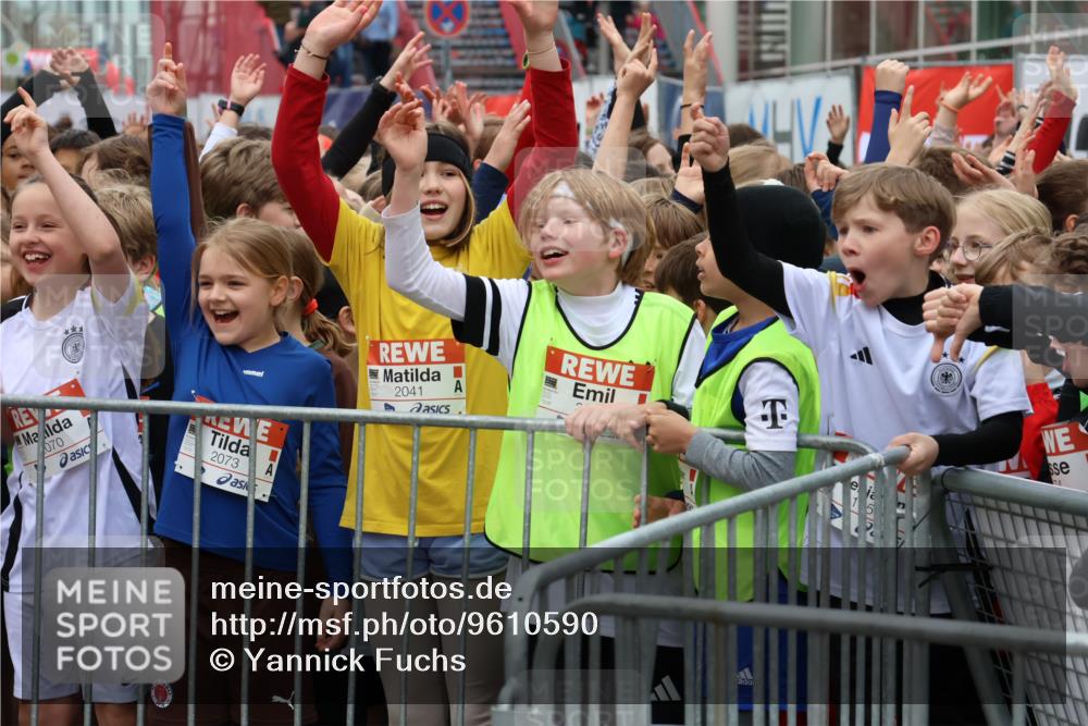 25.04.2026 - Das Zehntel Yannick Fuchs http://msf.ph/oto/9610590 25.04.2026 08:16:30 Allgemein zum Event 070, 2073, 2041 meine-sportfotos.de