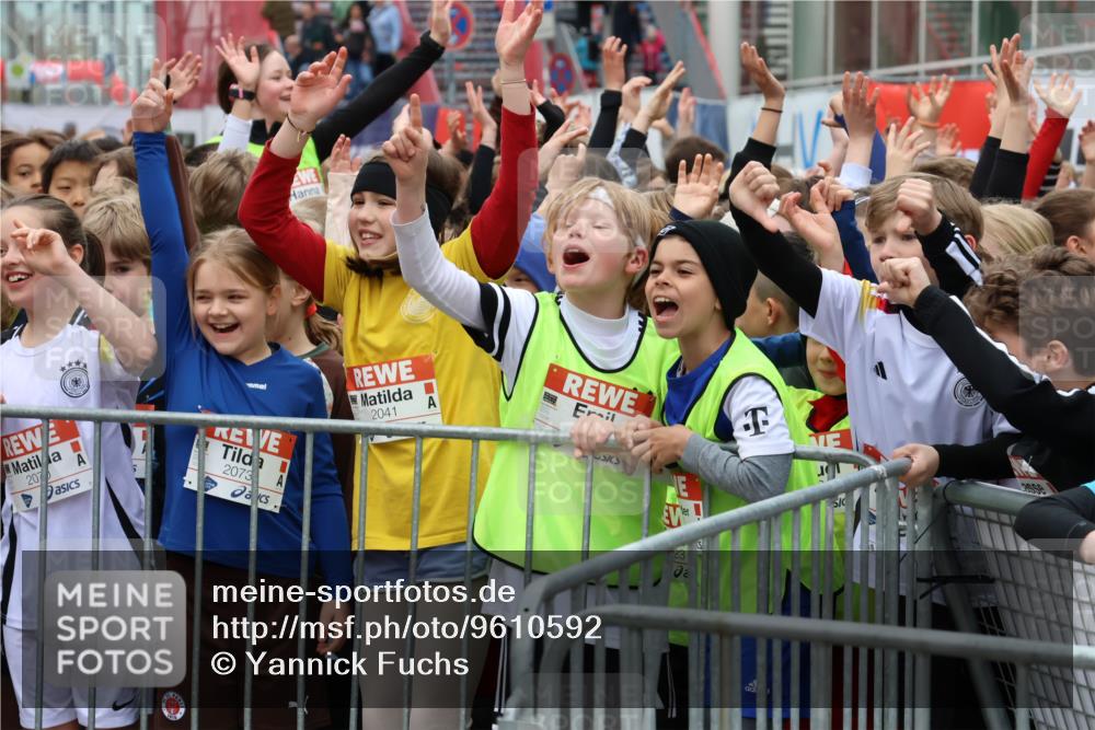 25.04.2026 - Das Zehntel Yannick Fuchs http://msf.ph/oto/9610592 25.04.2026 08:16:31 Allgemein zum Event 207, 2041, 2073, 3008 meine-sportfotos.de