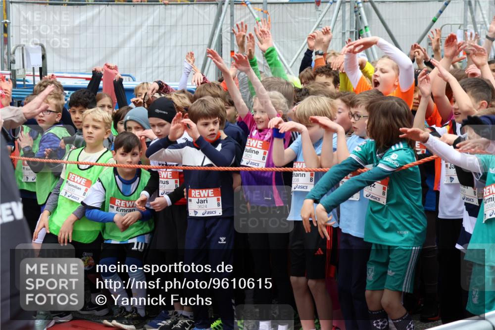 25.04.2026 - Das Zehntel Yannick Fuchs http://msf.ph/oto/9610615 25.04.2026 08:17:08 Allgemein zum Event 330, 3300, 10, 3625, 957, 3624, 208, 264, 986, 2298 meine-sportfotos.de