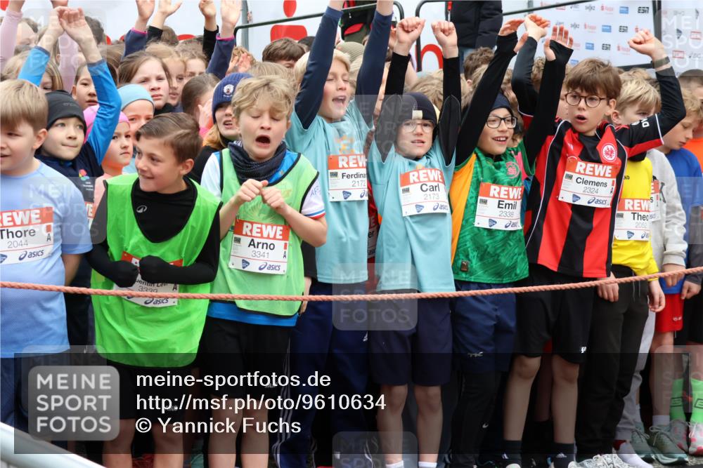 25.04.2026 - Das Zehntel Yannick Fuchs http://msf.ph/oto/9610634 25.04.2026 08:17:19 Allgemein zum Event 2044, 3330, 3341, 2172, 2173, 08, 340, 2338, 2324, 2052, 5 meine-sportfotos.de