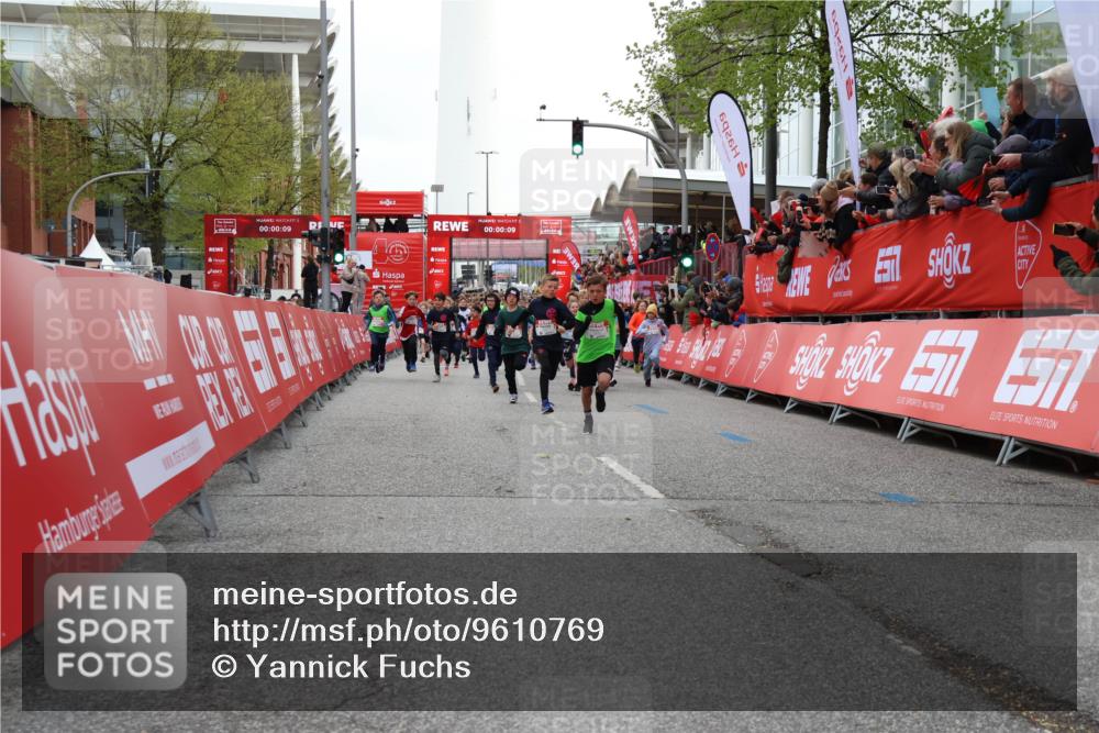 25.04.2026 - Das Zehntel Yannick Fuchs http://msf.ph/oto/9610769 25.04.2026 08:30:07 Allgemein zum Event 00, 00, 09, 00, 00, 09, 6926 meine-sportfotos.de