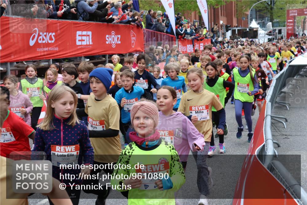 25.04.2026 - Das Zehntel Yannick Fuchs http://msf.ph/oto/9610890 25.04.2026 08:30:35 Allgemein zum Event 100, 127, 3698, 3694, 92, 3714 meine-sportfotos.de
