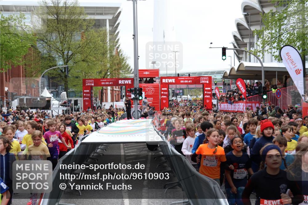 25.04.2026 - Das Zehntel Yannick Fuchs http://msf.ph/oto/9610903 25.04.2026 08:30:39 Allgemein zum Event 00, 00, 41, 00, 00, 41, 3, 32 meine-sportfotos.de