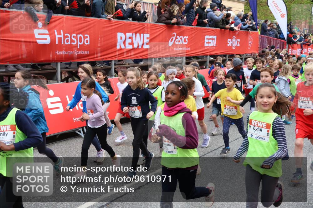 25.04.2026 - Das Zehntel Yannick Fuchs http://msf.ph/oto/9610971 25.04.2026 08:30:55 Allgemein zum Event 110, 105, 17, 1121, 29269, 3789 meine-sportfotos.de