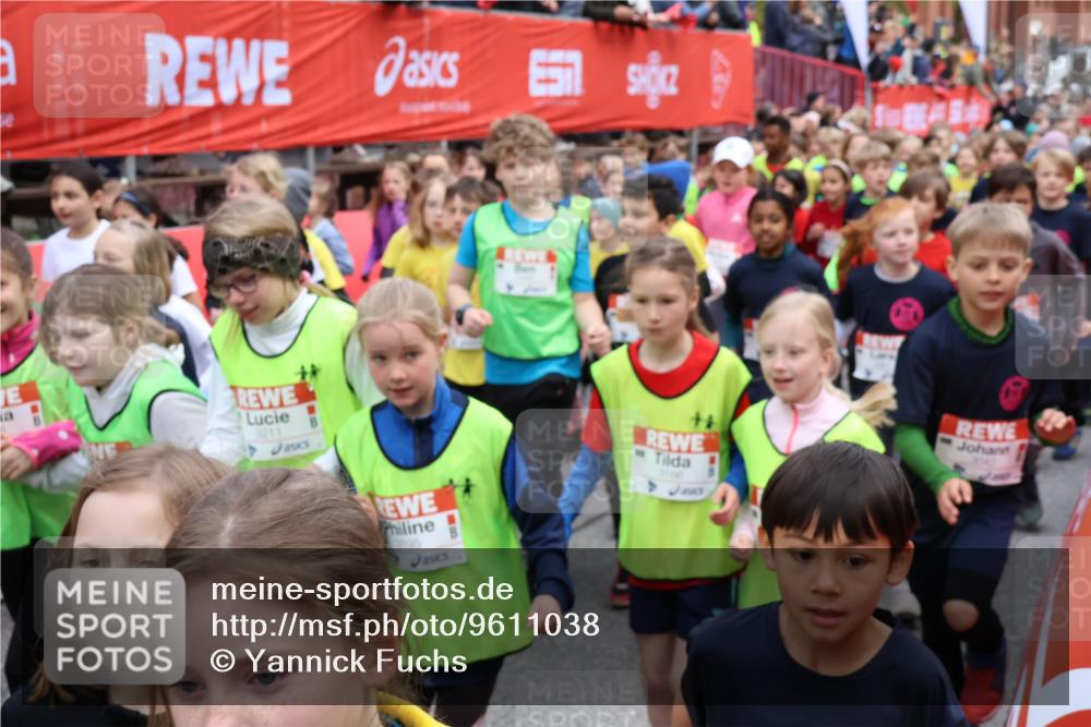 25.04.2026 - Das Zehntel Yannick Fuchs http://msf.ph/oto/9611038 25.04.2026 08:31:07 Allgemein zum Event 3211, 195, 3100, 3042 meine-sportfotos.de