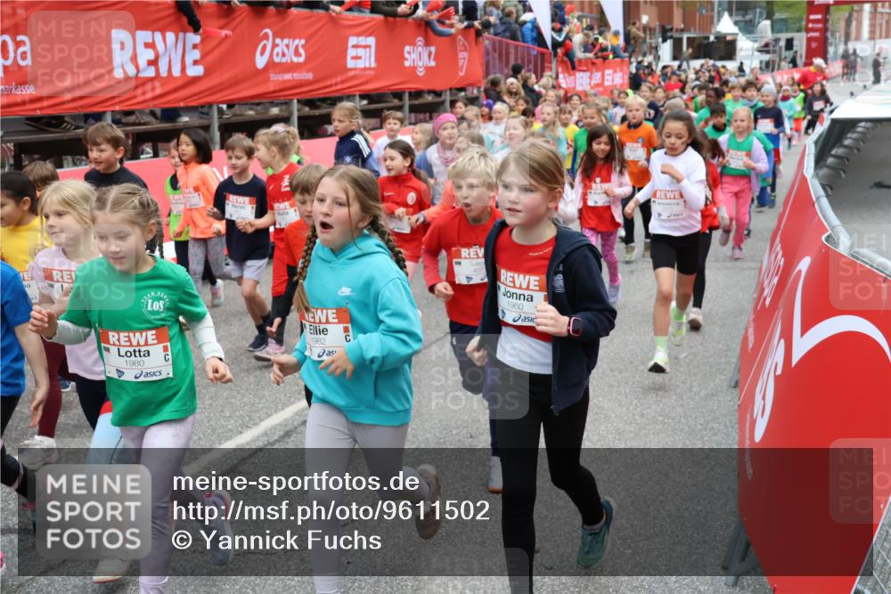 25.04.2026 - Das Zehntel Yannick Fuchs http://msf.ph/oto/9611502 25.04.2026 08:32:36 Allgemein zum Event 1980, 1982, 1960 meine-sportfotos.de