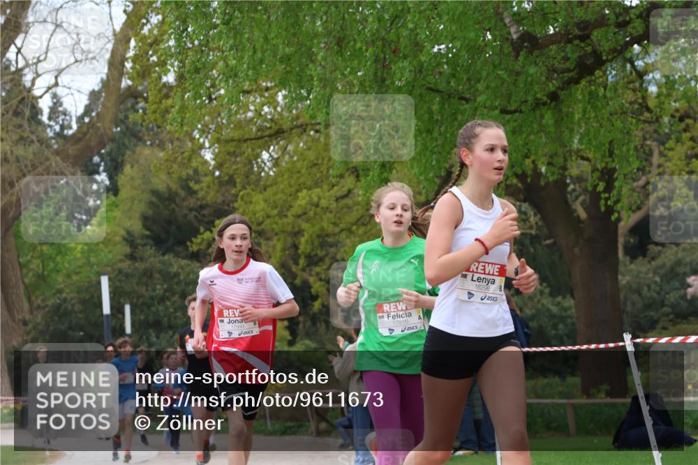 25.04.2026 - Das Zehntel Zöllner http://msf.ph/oto/9611673 25.04.2026 13:37:41 Laufen 17590, 17816, 18296 meine-sportfotos.de