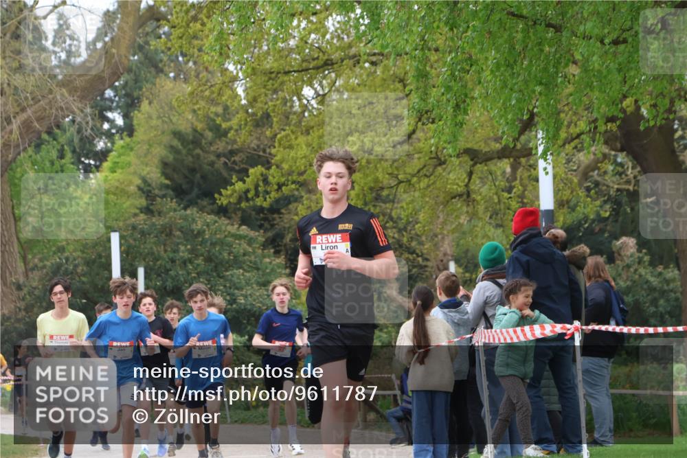 25.04.2026 - Das Zehntel Zöllner http://msf.ph/oto/9611787 25.04.2026 13:37:44 Laufen 23 meine-sportfotos.de