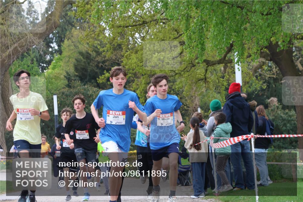 25.04.2026 - Das Zehntel Zöllner http://msf.ph/oto/9611895 25.04.2026 13:37:46 Laufen 18225, 89, 16234, 16232, 23 meine-sportfotos.de