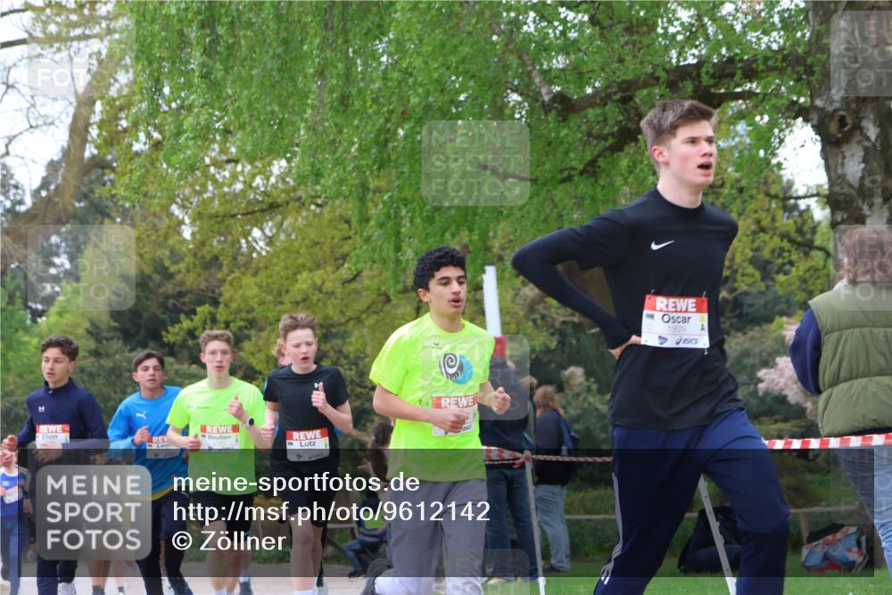 25.04.2026 - Das Zehntel Zöllner http://msf.ph/oto/9612142 25.04.2026 13:37:52 Laufen 15829 meine-sportfotos.de