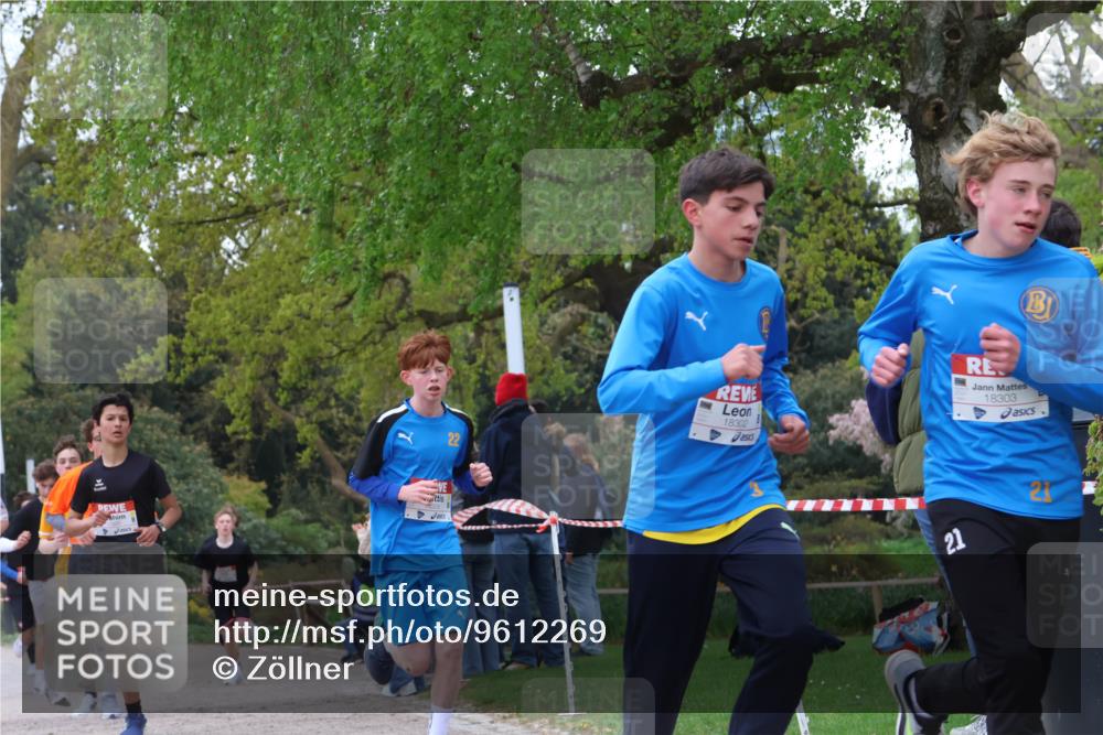 25.04.2026 - Das Zehntel Zöllner http://msf.ph/oto/9612269 25.04.2026 13:37:55 Laufen 22, 18302, 18303, 21, 222 meine-sportfotos.de