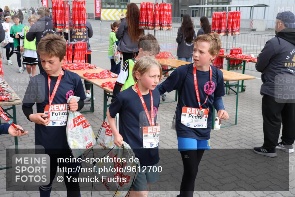 25.04.2026 - Das Zehntel Yannick Fuchs http://msf.ph/oto/9612700 25.04.2026 08:52:06 Allgemein zum Event 3107, 2026, 2026, 2026, 3049, 3104, 2026, 40 meine-sportfotos.de