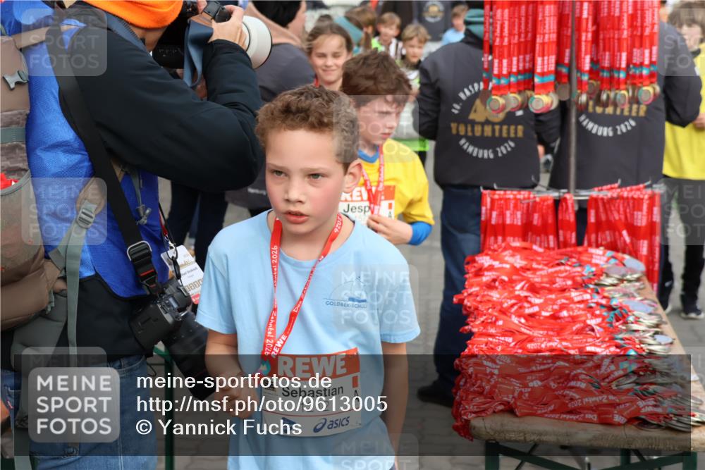 25.04.2026 - Das Zehntel Yannick Fuchs http://msf.ph/oto/9613005 25.04.2026 08:54:14 Allgemein zum Event 19128, 1230, 2026, 1212, 1212, 2026, 2026, 4207, 2026, 2026, 2026, 2026 meine-sportfotos.de