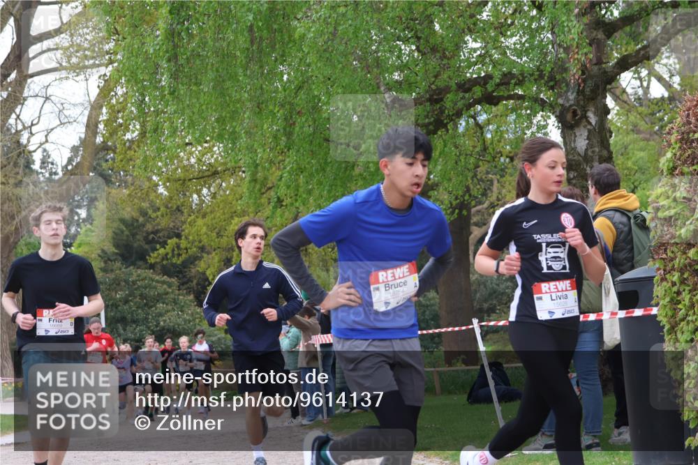 25.04.2026 - Das Zehntel Zöllner http://msf.ph/oto/9614137 25.04.2026 13:38:43 Laufen 16689, 18254, 15626 meine-sportfotos.de